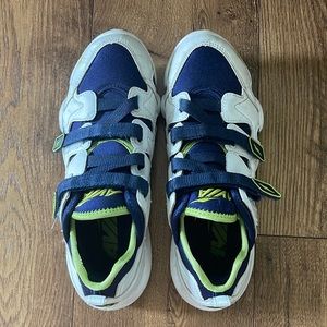AVIA Women's Leather Fitness Shoes OIL660WWDK White Navy Lime Sz 9.5